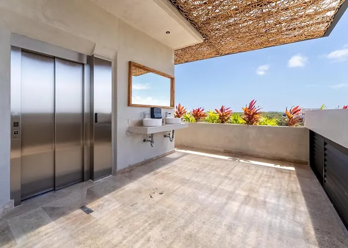 Tropical Penthouse 2br And Jacuzzi *