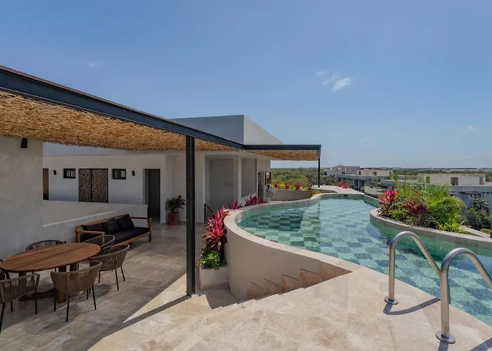 Tropical Penthouse 2br And Jacuzzi Apartamento Tulum
