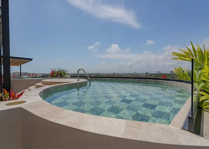 Tropical Penthouse 2br And Jacuzzi Apartamento Tulum
