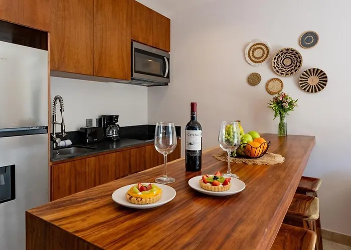 Tropical Penthouse 2br And Jacuzzi Apartamento
