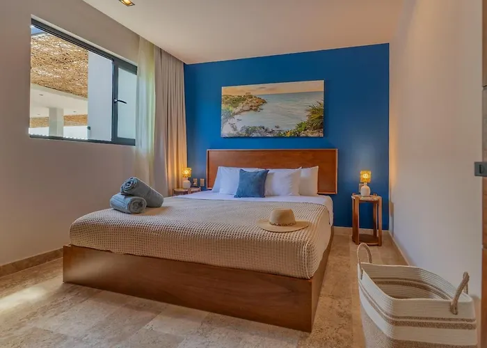 Tropical Penthouse 2br And Jacuzzi
