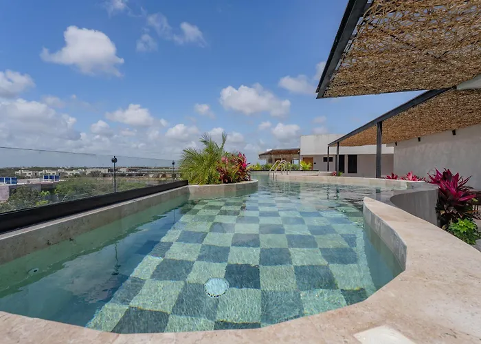 Tropical Penthouse 2br And Jacuzzi *